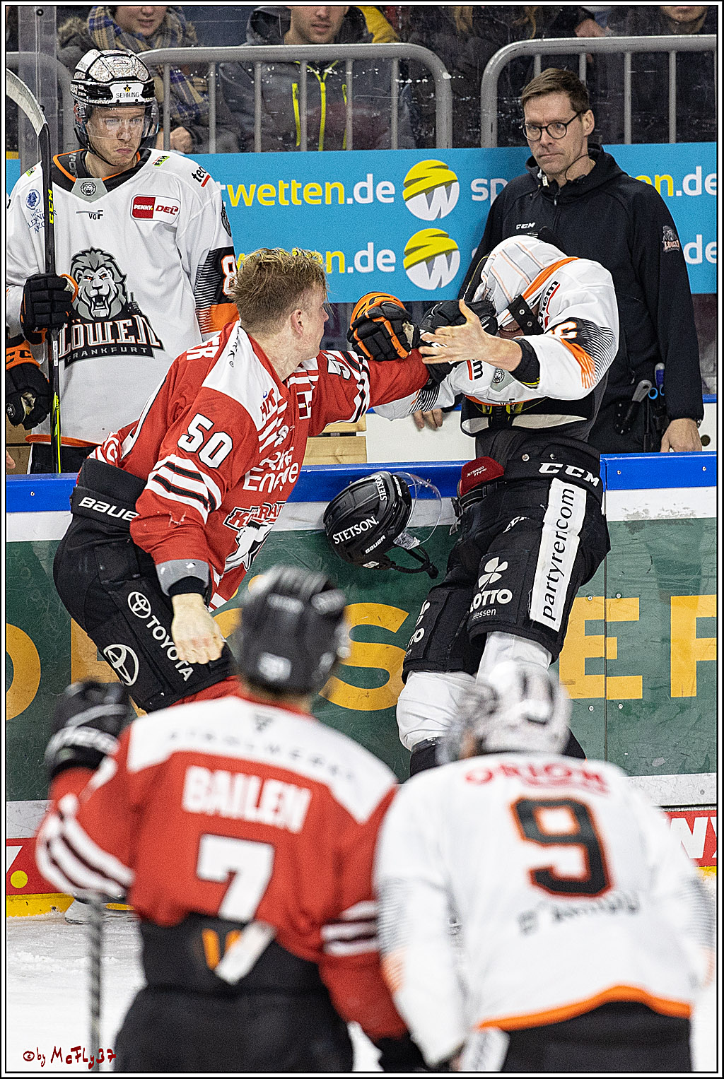 PENNY DEL;  Kölner Haie - Loewen Frankfurt; Köln, 18.12.2022